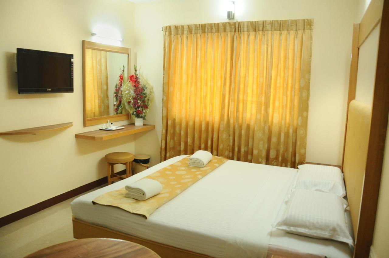 Hotel Rajadhane Madurai Ngoại thất bức ảnh