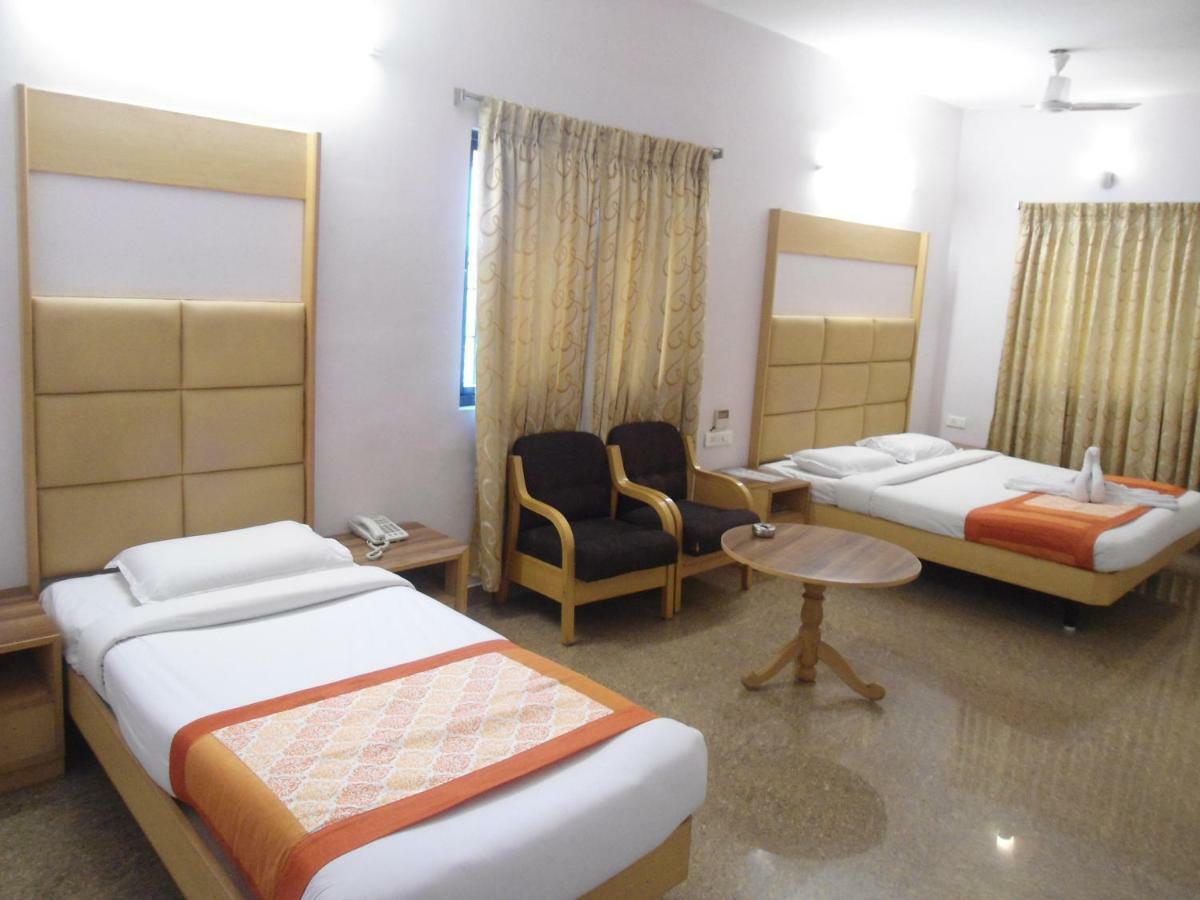 Hotel Rajadhane Madurai Ngoại thất bức ảnh