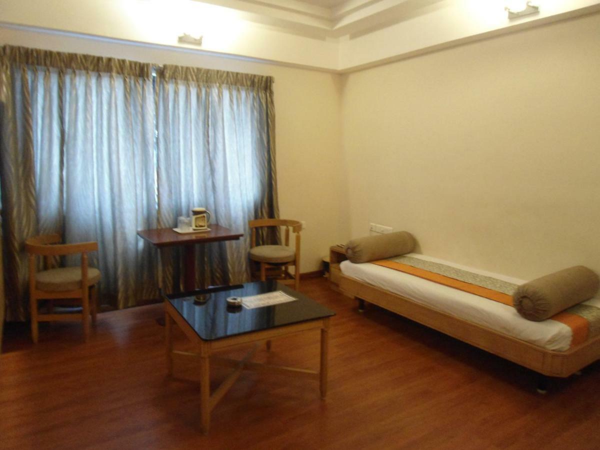 Hotel Rajadhane Madurai Ngoại thất bức ảnh